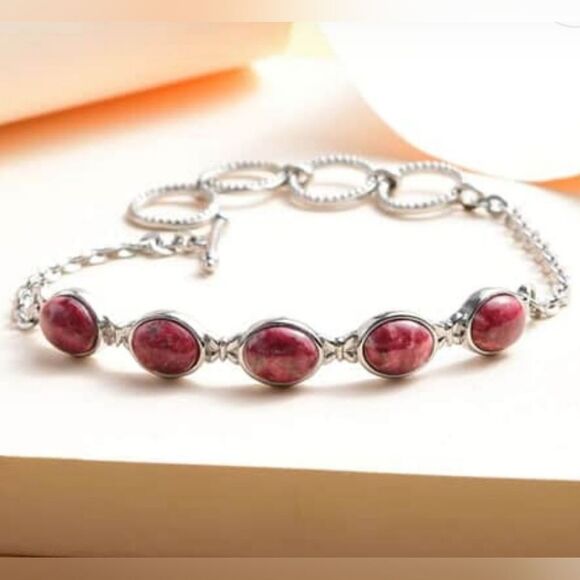 Norwegian Thulite Toggle Clasp Bracelet - Picture 9 of 11